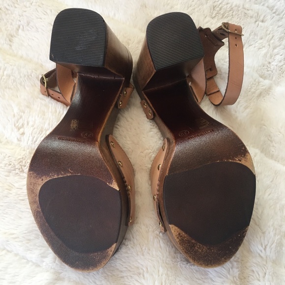 *SOLD* Gorgeous high-heeled platform peep-toe sandals - Picture 7 of 7